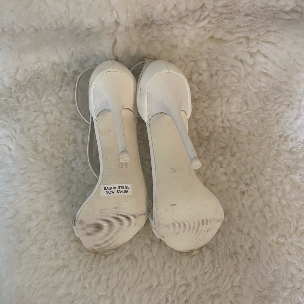 Steve Madden white heels - Picture 3 of 3